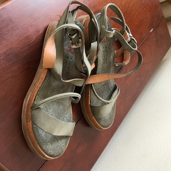 Free People Lourdes Sandals - Picture 14 of 15